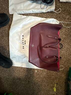 Coach Market Tote In Polished Pebble Leather Burgundy